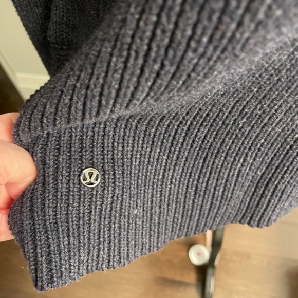 Lululemon Dark Purple Blue Cardigan wool/cotton - Picture 6 of 6